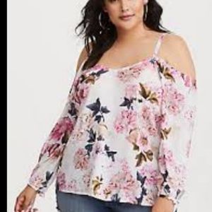Torrid Floral Shirt Size 00